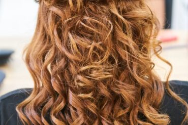 Coiffures tendance faciles : 7 astuces pour les réussir