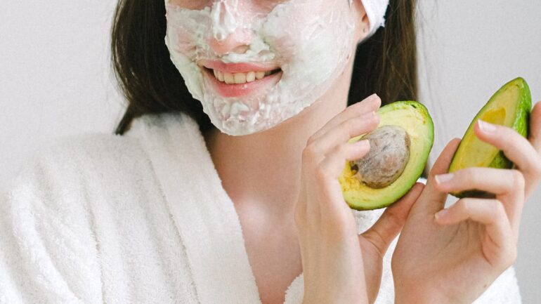 Masques hydratants faits maison : 5 recettes testées