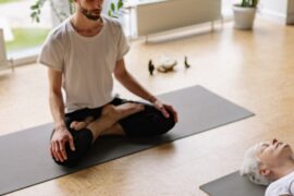 Yoga et méditation pour tous : guide complet 2026